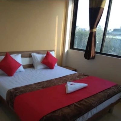 best luxury hotels in hotel sarvagya ahmedabad