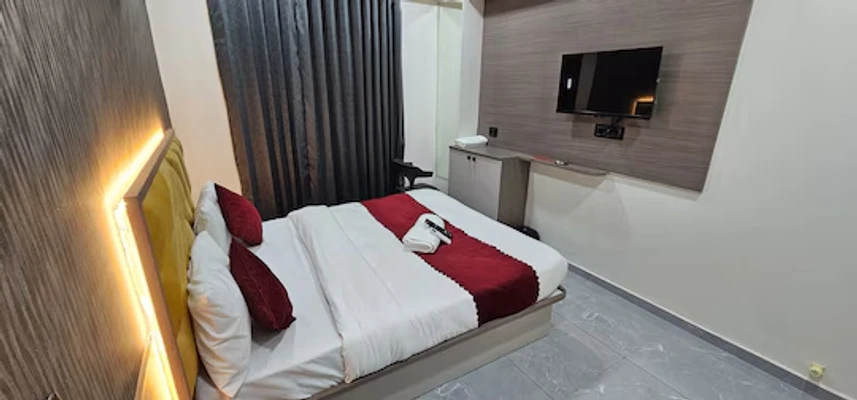best couple friendly hotels in hotel sawariya inn ahmedabad