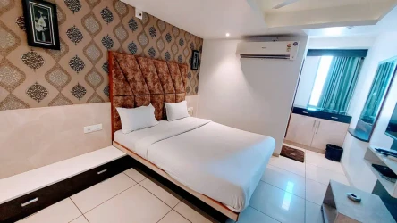 tourist hotels in hotel sigma inn ahmedabad
