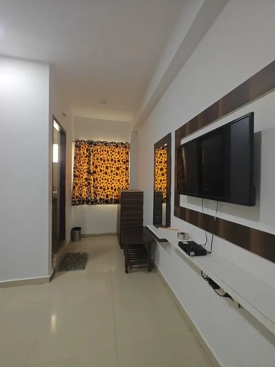 star hotels in hotel silver inn ahmedabad