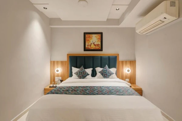 hotel in vaishnodevi circle, ahmedabad for family - hotel sparsh town