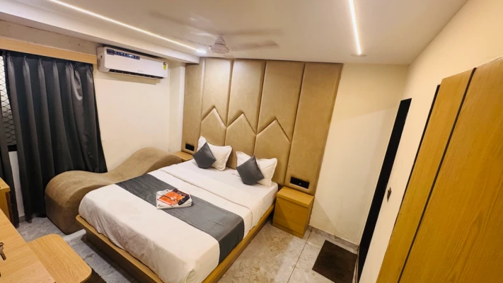 jacuzzi hotel in naranpura, ahmedabad - hotel sun town