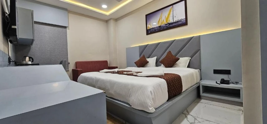 good hotels in hotel velvet vista ahmedabad