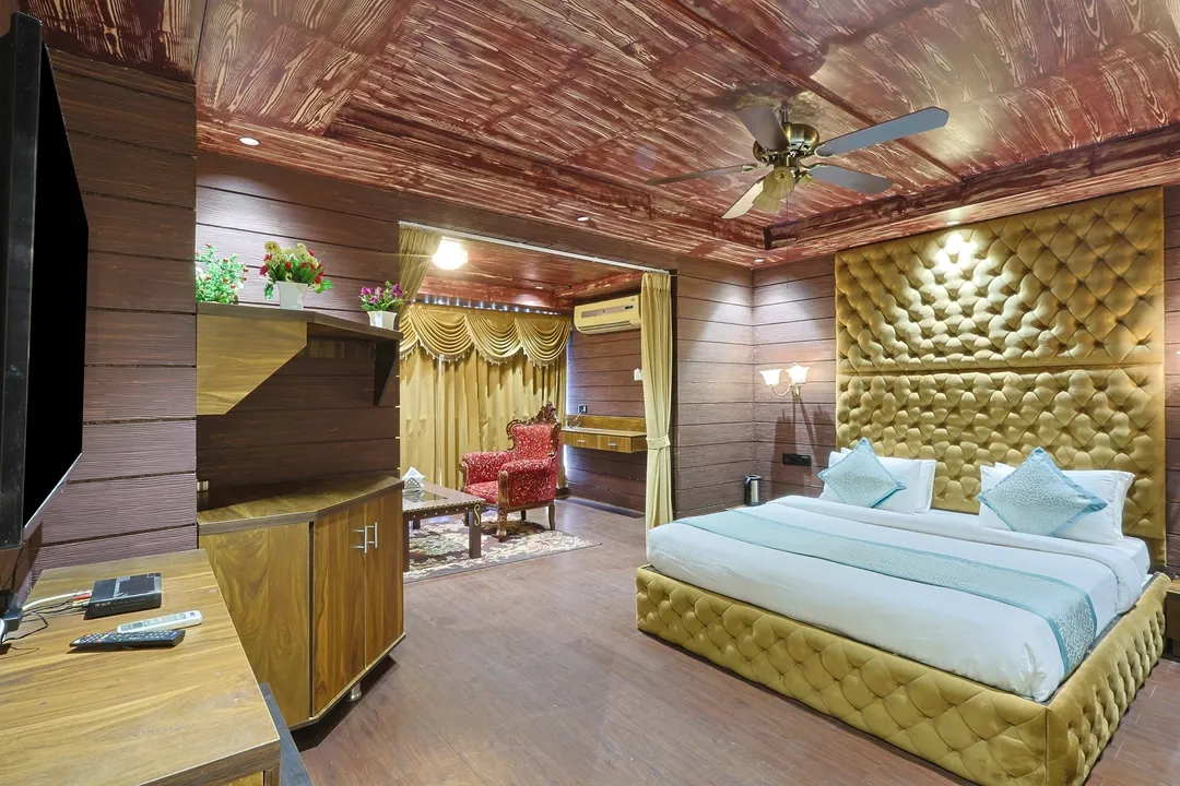 book hotels in hotel venue inn ahmedabad