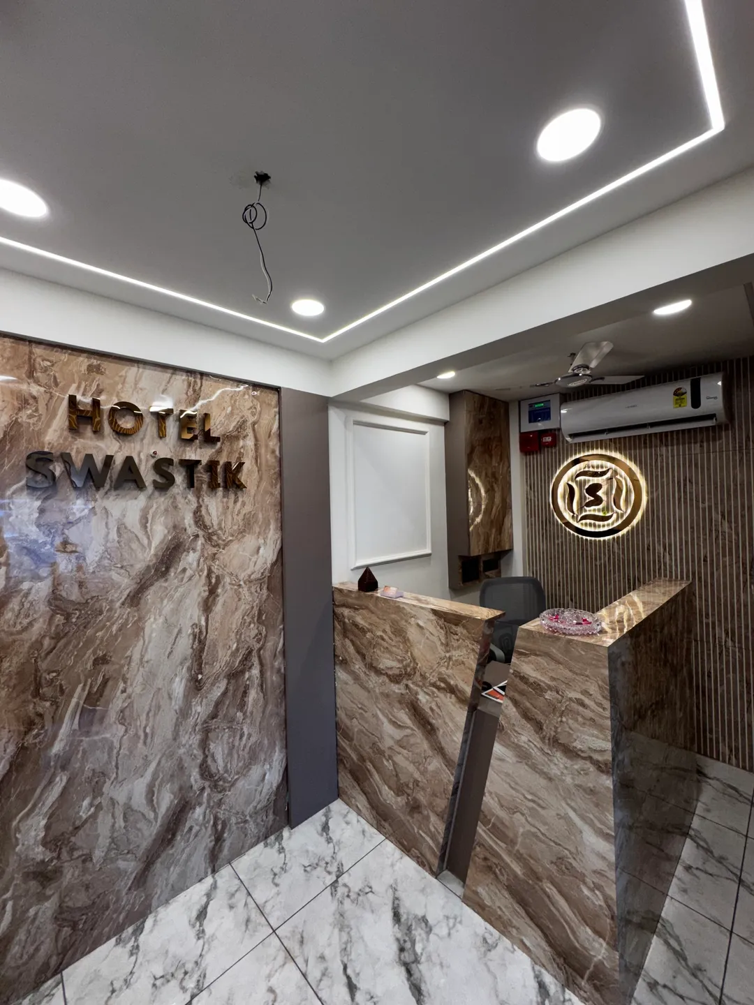 3 star hotels in swastik hotel ahmedabad