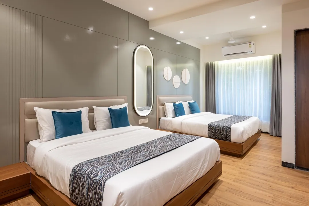 hotels for couple in the zuree hotel gandhinagar