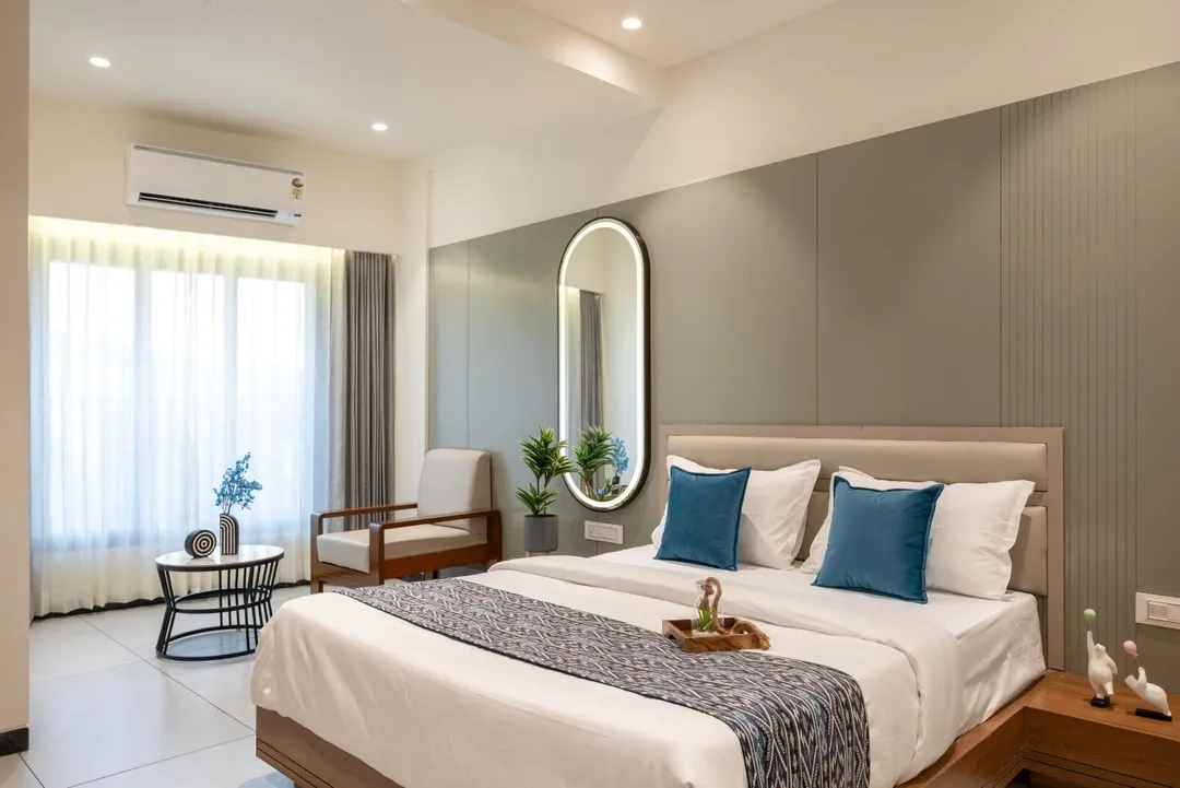 tourist hotels in the zuree hotel gandhinagar