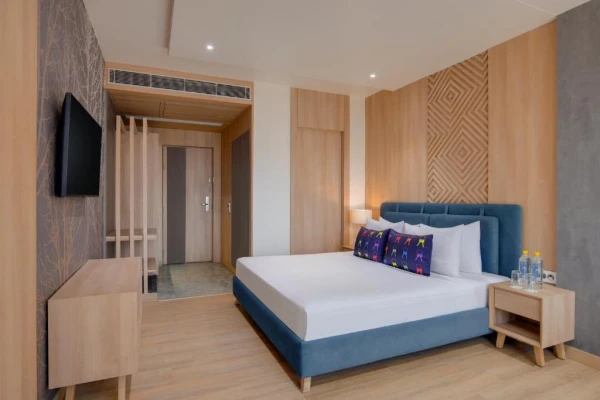 family hotel with pool in karunalaya and arg city, ajmer - keys lite by lemon tree hotels ajmer