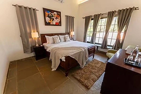 hotel with meeting room in kihim, alibag - elivaas casa mocha exquisite 5-bhk retreat with pvt pool