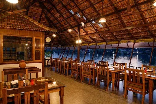 homestay in alappuzha, alleppey below 1000 - alaya stays palm dale alleppey