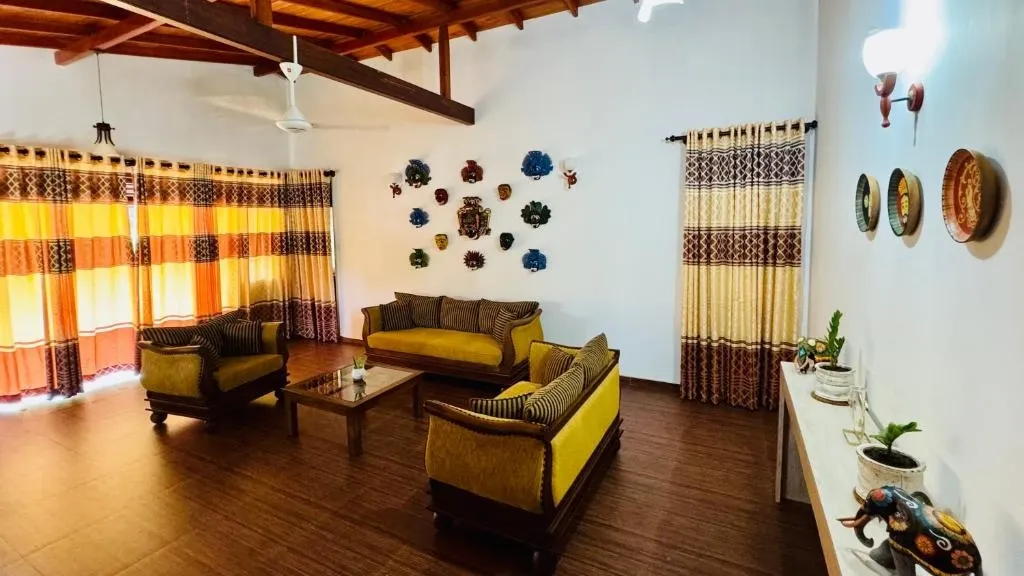 homestay in vellakkinar, alleppey with private pool - riverside homestay
