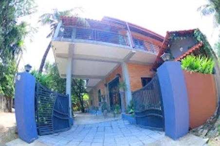 homestay in thumpoly, alleppey for 20 members - volga lake stay