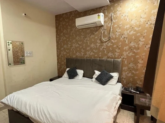 3 star hotel in katra ahluwalia, amritsar - hotel sahib