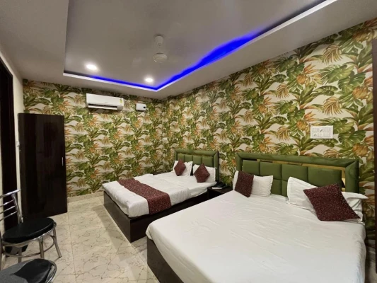 hotel with meeting room in katra ahluwalia, amritsar - hotel sahib