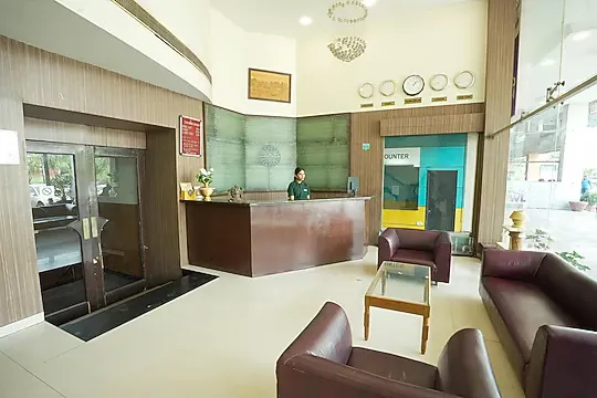best 3 star hotels in hotel surya residency amritsar