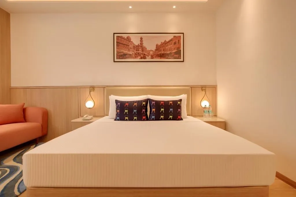 hotel with party hall in ram bagh, amritsar - keys select by lemon tree hotels, amritsar