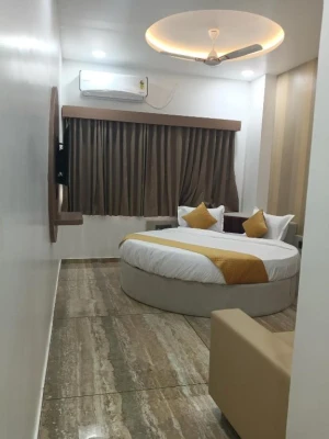 day use hotels in hotel rose prime anand