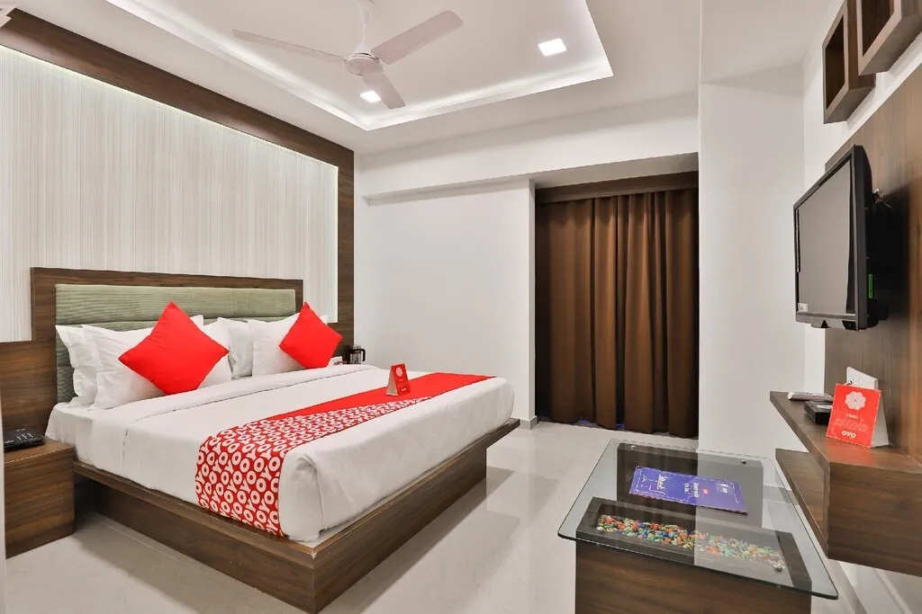 v v nagar, anand hotel booking - hotel royal inn