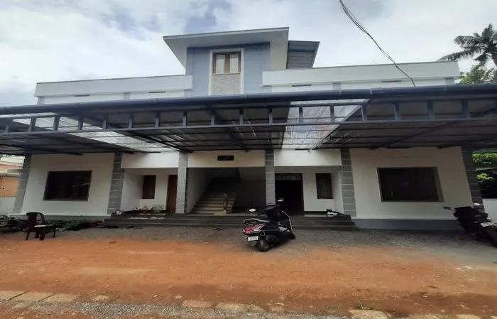 Homestay in kavaraparambu, angamaly Below 1000 - elegant home