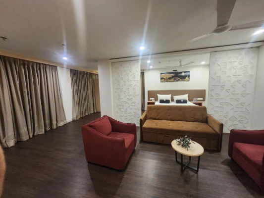 hotel with swimming pool in ankleshwar gidc, ankleshwar - mastiff hotel ankleshwar
