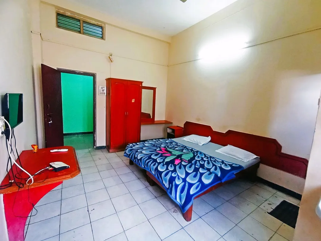 family hotel with pool in ankleshwar gidc, ankleshwar - varsha hotel