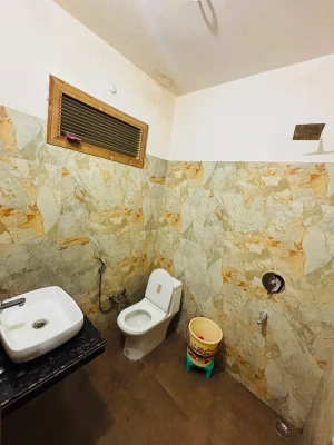 hotel in new colony, ayodhya for couples - shri ram hotel