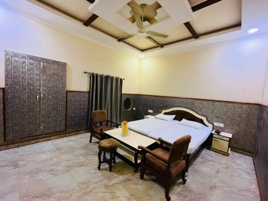 jacuzzi hotel in new colony, ayodhya - shri ram hotel