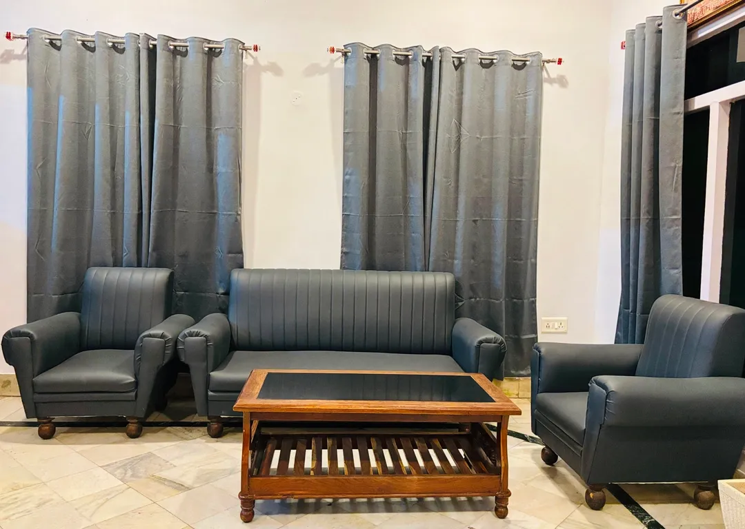 jacuzzi hotel in new colony, ayodhya - shri ram hotel