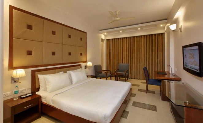 hotel in nalagrah road, baddi for family - lemon tree hotel baddi