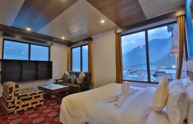 Hotel with gym in badrinath road, badrinath - amritara the avadh