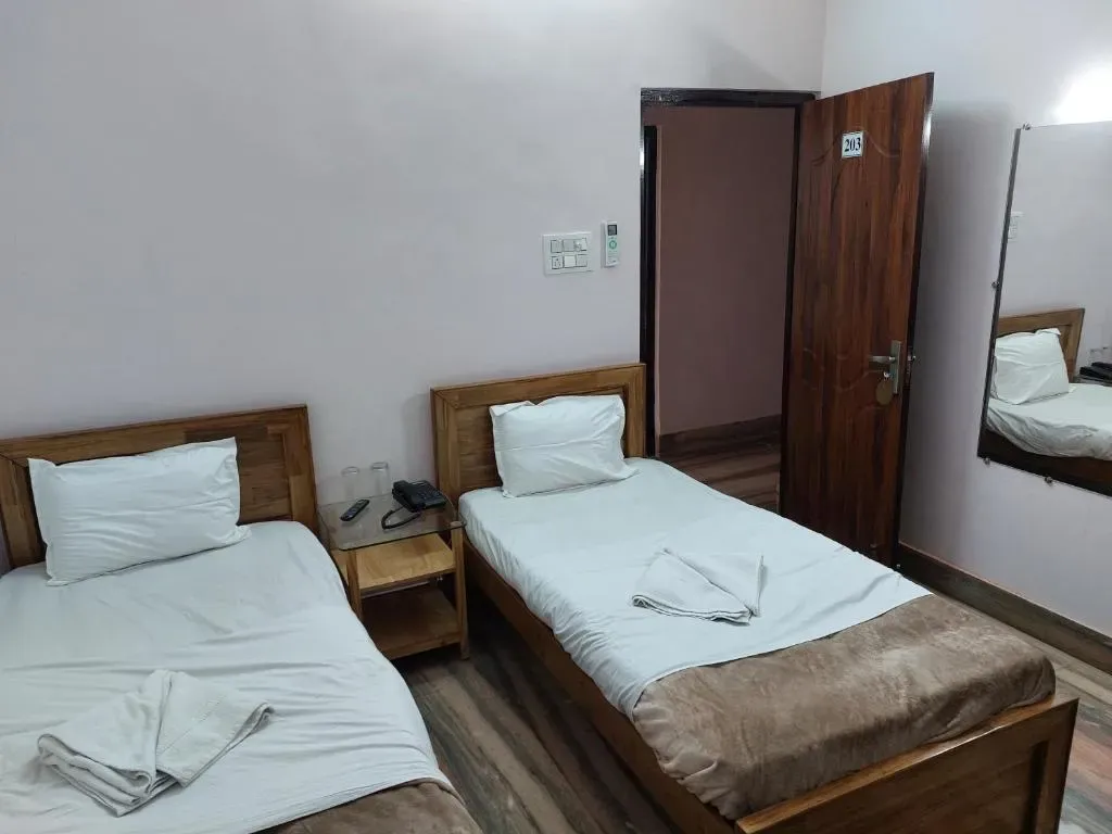 luxury hotels in hotel pal bahraich bahraich