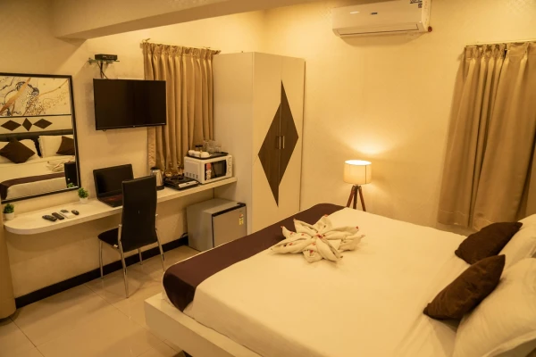 hotel with gym in jp nagar, bangalore - 4 season suites jp nagar