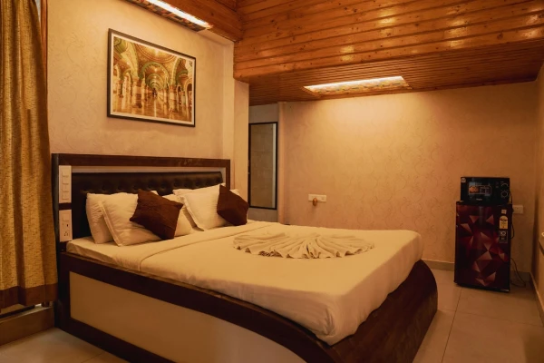 best day time hotels in 4 season suites jp nagar bangalore