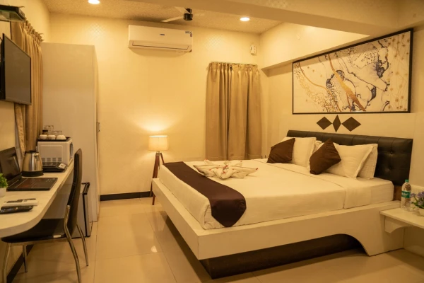 hotel near bangalore airport - 4 season suites jp nagar