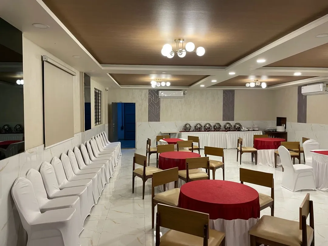 cheap and best hotels in aero hotel bangalore