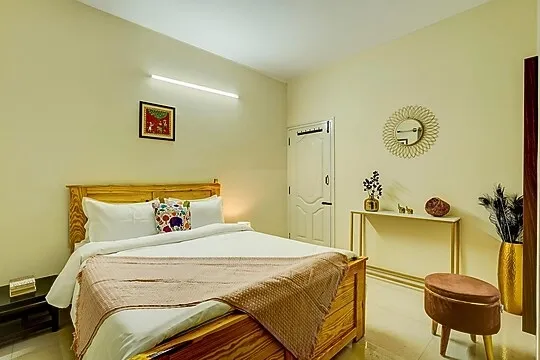 hotel near bangalore railway station - alaya stays saffron breeze apartment with common living & lift