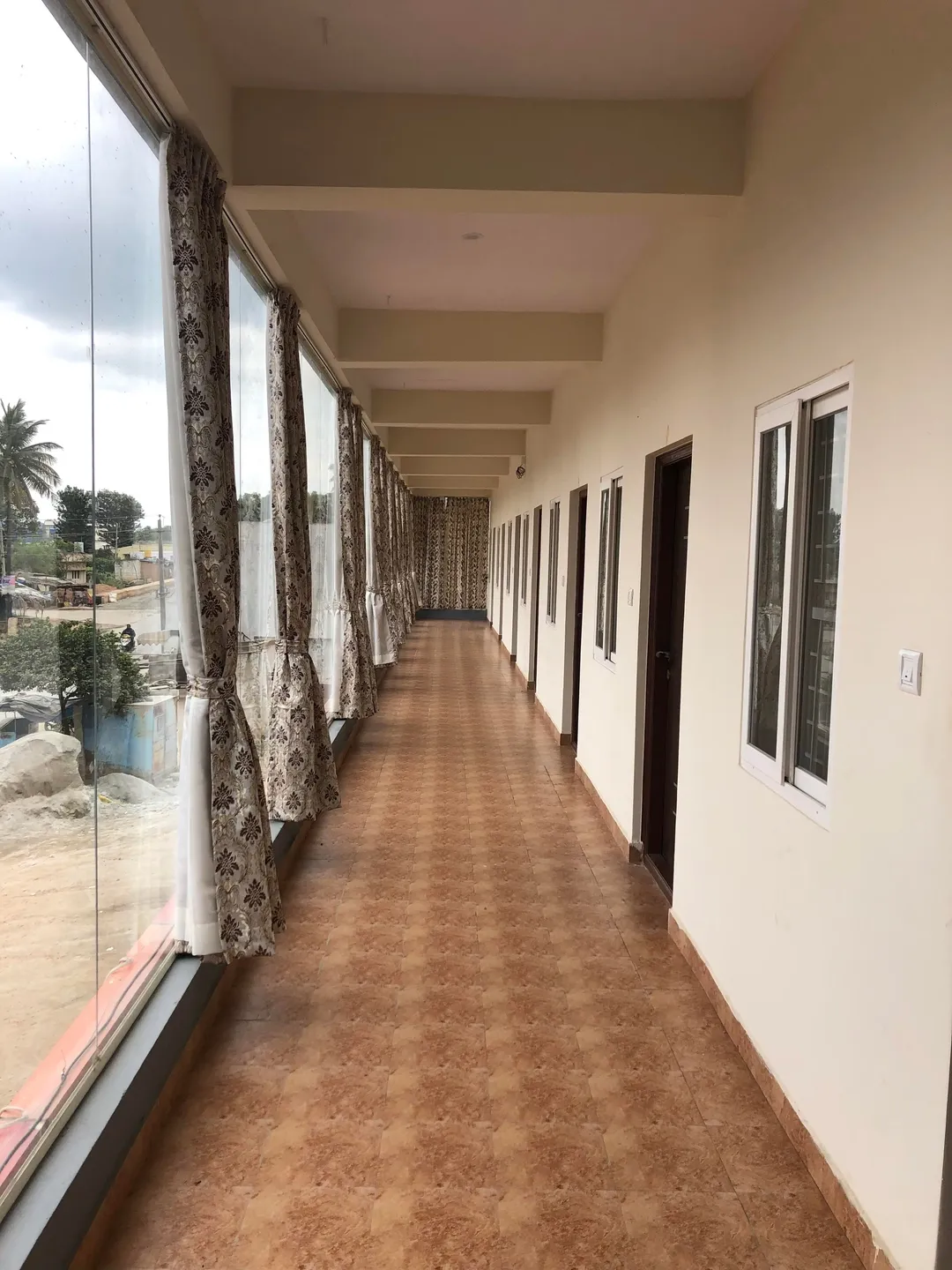 hourly hotels in amulya regency bangalore