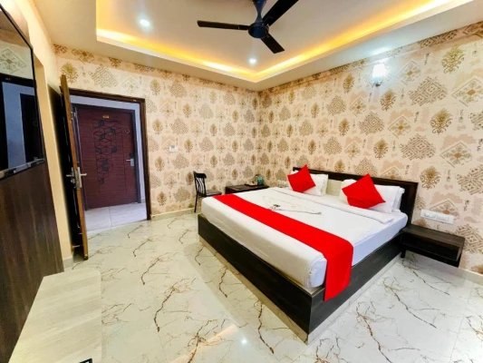 hotel with free parking in chikkajala, bangalore - aura by agira hotels