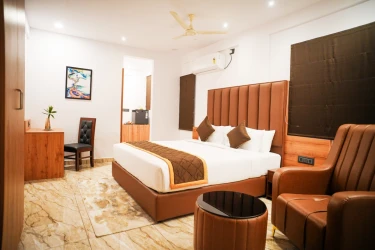 hotel in kadubeesanahalli, bangalore for family - bliss hotel