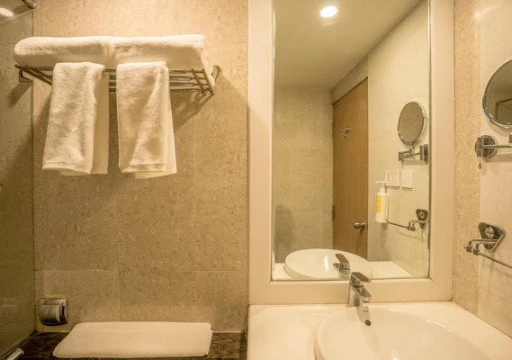 cheap hotels in bloom boutique bengaluru palace road bangalore