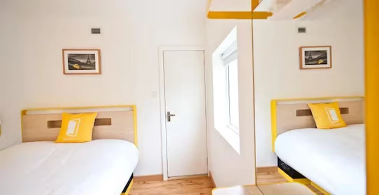 best luxury hotels in bloom rooms indiranagar bangalore