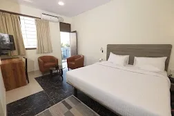 4 star hotels in blu the hotel bangalore