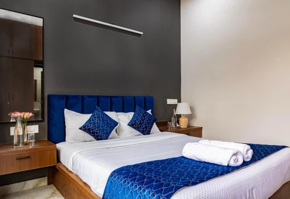 hotel in btm layout, bangalore for family - buteak suites