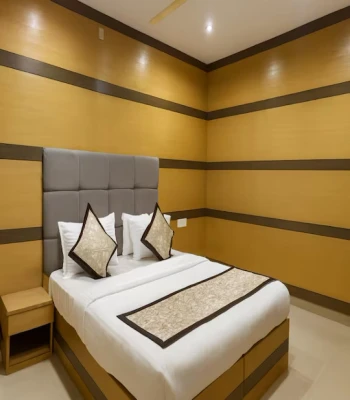 best 24 hours check in hotels in comfort stay inn hotel bangalore