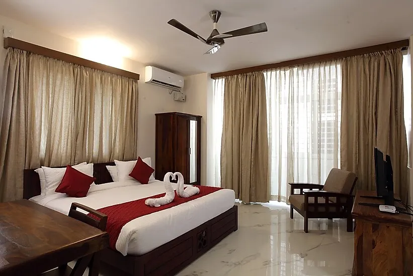 budget hotels in crimson lotus bangalore