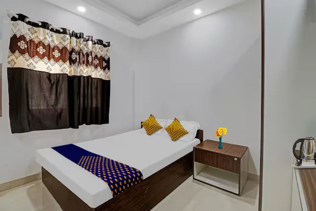 best 3 star hotels in dhanish comforts bangalore