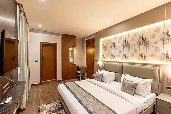 group holiday hotels in dhisha inn hotel bangalore