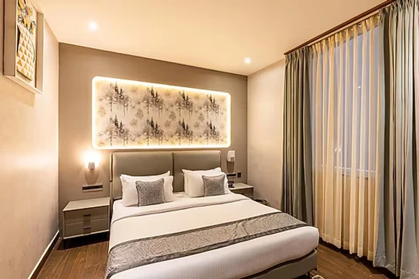 business travel hotels in dhisha inn hotel bangalore