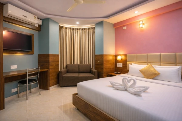 hotel with swimming pool in madiwala, bangalore - diamond palace