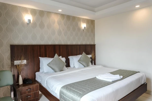 hourly stay hotels in earth hotels bangalore